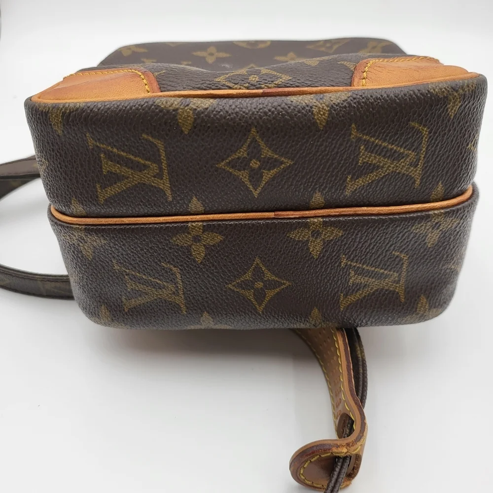 LOUIS VUITTON Monogram Canvas Amazone PM, Authentic w/COA. - Picture 6 of 16